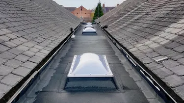 roof with rounded windows
