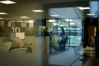 Reflection Axter office