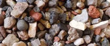 closeup of Recycled Pipe Bedding in 10/20/40mm