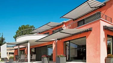 Topas Awning