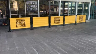 Café Screens
