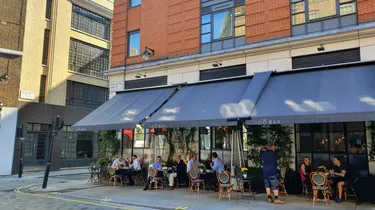 Marylebone Hotel Victorian Awnings left