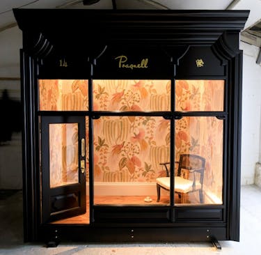 Wallgarden Shopfront 2