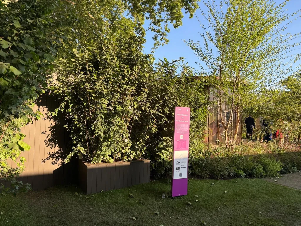 chelsea flower show garden